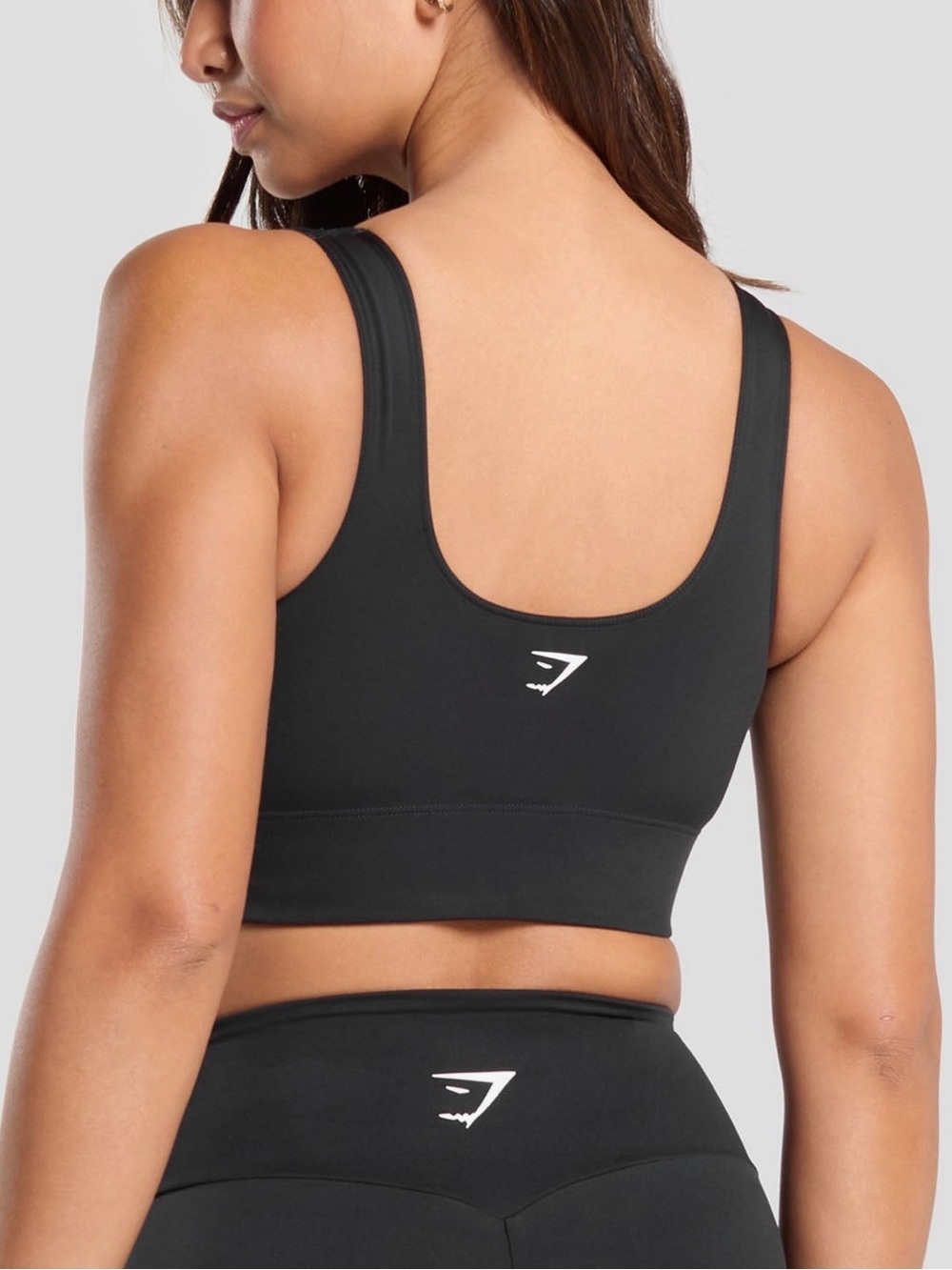 H063 GYMSHARK Sports Bra